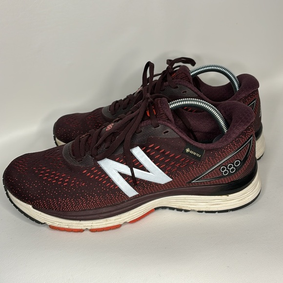 New Balance Men's Size 9 880v9 GTX Running Shoes Sneakers Knit 3M Reflective - Picture 3 of 6